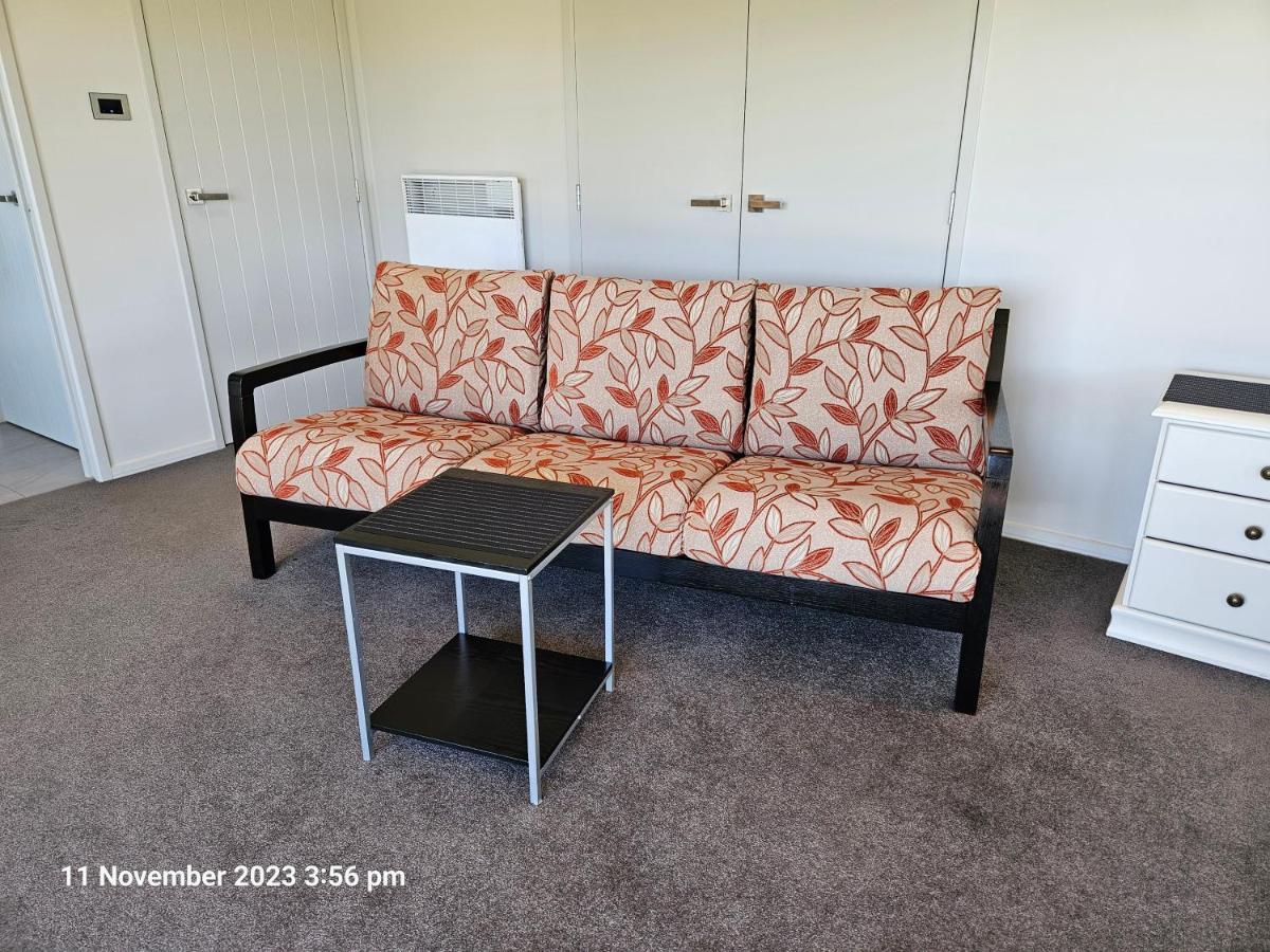 Bed & Breakfast House On The Hill New Plymouth